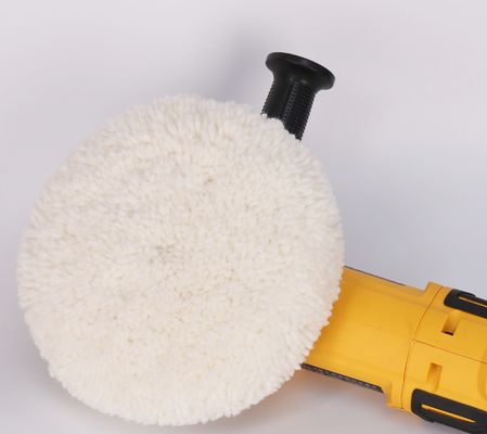 Κινέζοι κατασκευαστές χρησιμοποιούν μονόπλευρα και διπλής όψης μάλλινα μαξιλάρια για τη φροντίδα και το γυάλισμα της επιφάνειας βαφής αυτοκινήτων