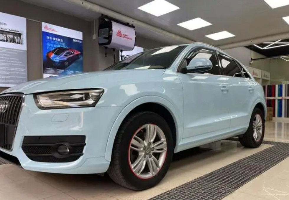 Έτοιμη αναμειγμένη βαφή αυτοκινήτου για το Audi LX5D Glacier Blue με ταιριαστό χρώμα